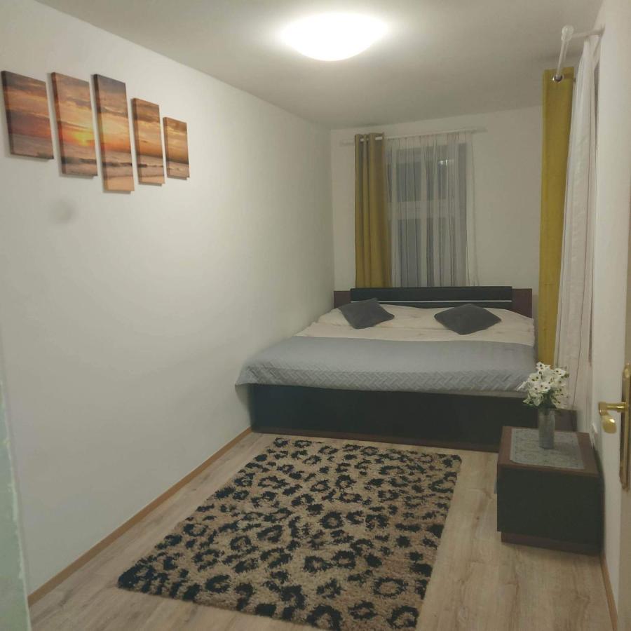 Horvath Apartman Daire Kestel Dış mekan fotoğraf